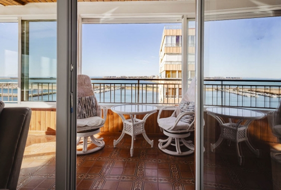 Resale - Apartment / flat - Torrevieja - Playa del Acequión