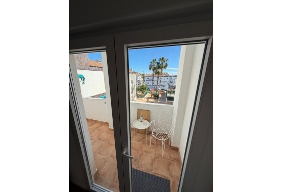 Wiederverkauf - Wohnung - Torrevieja - Punta Prima