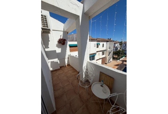 Wiederverkauf - Wohnung - Torrevieja - Punta Prima