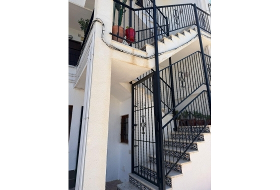 Wiederverkauf - Wohnung - Torrevieja - Punta Prima