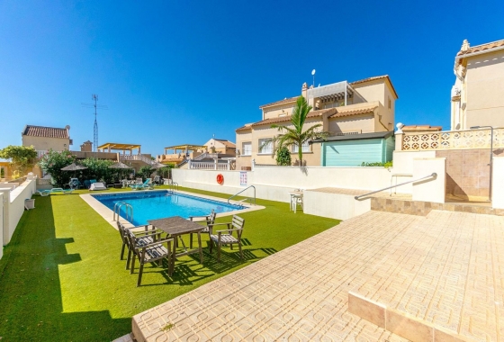 Перепродажа - Вилла - Orihuela Costa - Costa Blanca