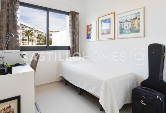 Wiederverkauf - Wohnung - Orihuela Costa - Los Dolses