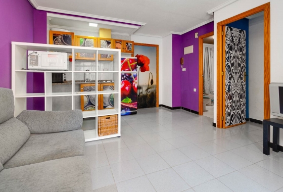 Resale - Apartment / flat - Torrevieja - Playa de los Locos