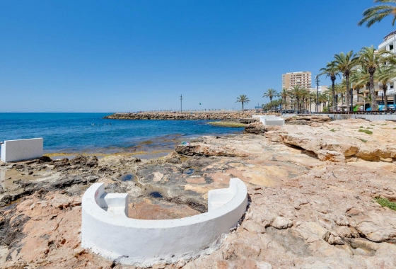 Resale - Apartment / flat - Torrevieja - Playa de los Locos