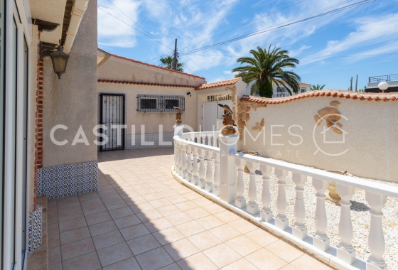 Wiederverkauf - Villa - Torrevieja - Torreta Florida