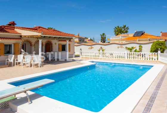 Wiederverkauf - Villa - Torrevieja - Torreta Florida