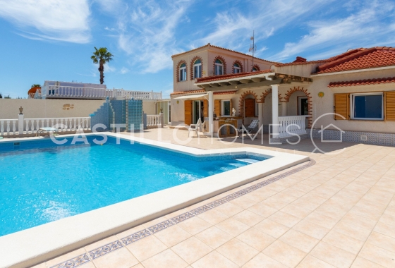Wiederverkauf - Villa - Torrevieja - Torreta Florida