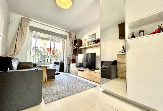 Resale - Apartment / flat - Torrevieja - Costa Blanca