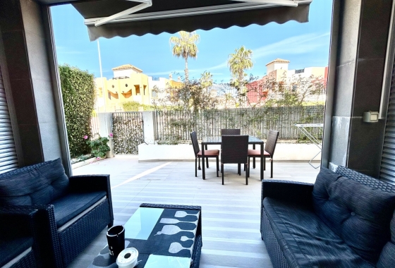 Resale - Apartment / flat - Torrevieja - Costa Blanca