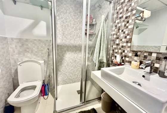 Resale - Apartment / flat - Torrevieja - Costa Blanca