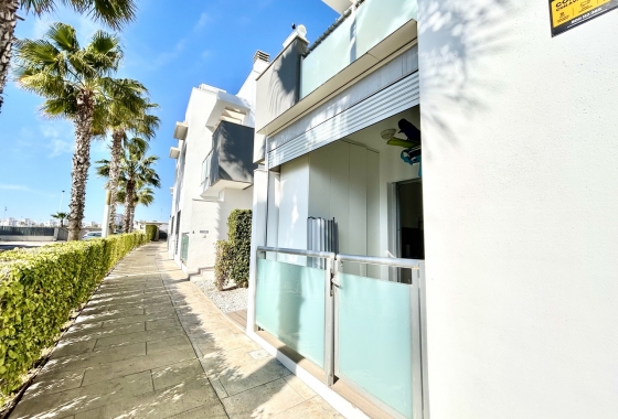 Resale - Apartment / flat - Torrevieja - Costa Blanca