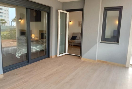 Перепродажа - Квартира - Torrevieja - Punta Prima