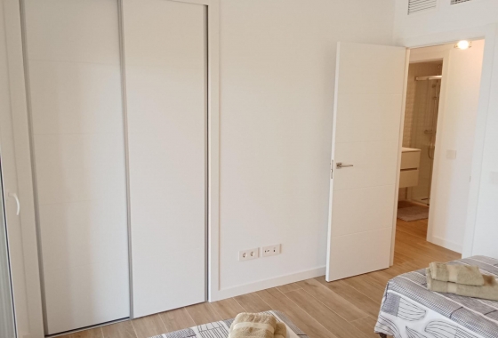 Перепродажа - Квартира - Torrevieja - Punta Prima
