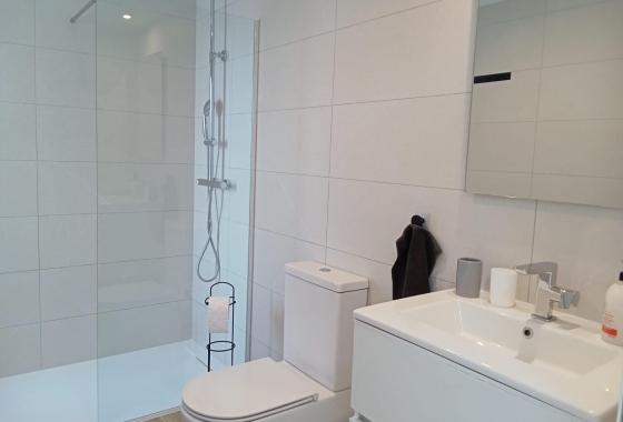 Wiederverkauf - Wohnung - Torrevieja - Punta Prima