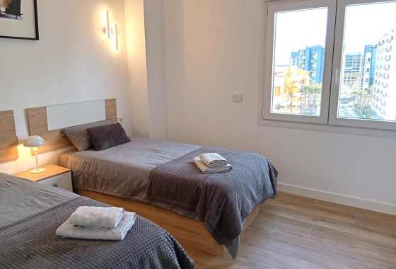 Wiederverkauf - Wohnung - Torrevieja - Punta Prima