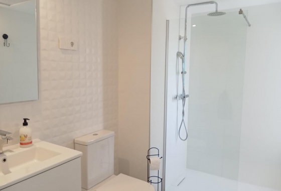 Wiederverkauf - Wohnung - Torrevieja - Punta Prima