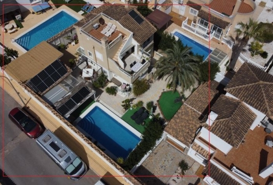 Resale - Villa - Orihuela Costa - Costa Blanca