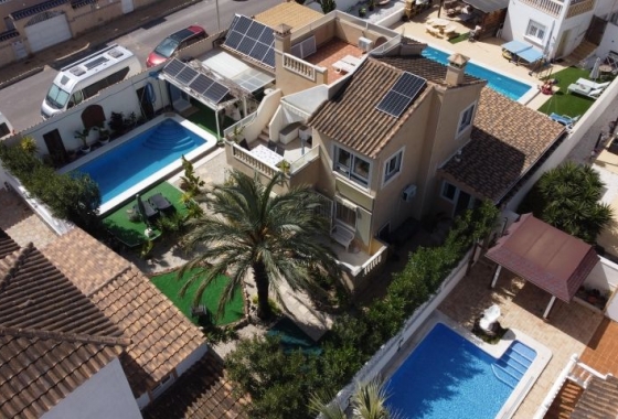 Resale - Villa - Orihuela Costa - Costa Blanca