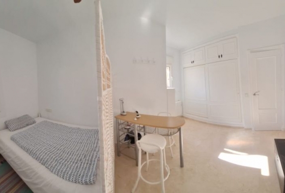 Resale - Villa - Orihuela Costa - Costa Blanca