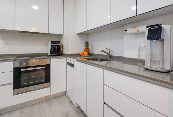 Wiederverkauf - Wohnung - Orihuela Costa - Villamartín