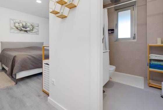 Wiederverkauf - Wohnung - Orihuela Costa - Villamartín