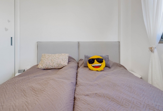 Wiederverkauf - Wohnung - Orihuela Costa - Villamartín