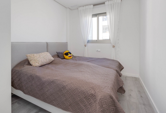 Wiederverkauf - Wohnung - Orihuela Costa - Villamartín