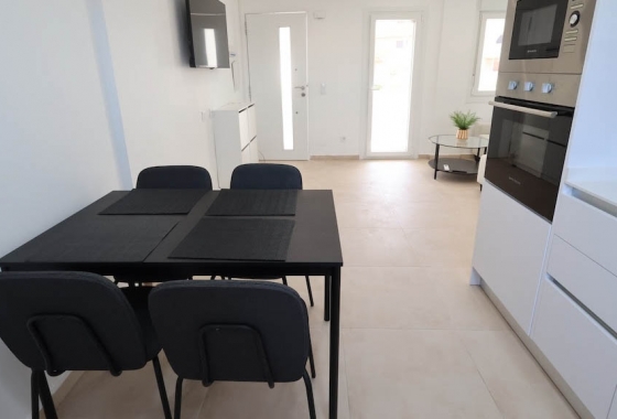 Resale - Bungalow - Orihuela Costa - La Zenia