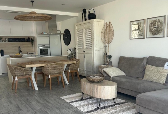 Resale - Villa - Daya Vieja - Costa Blanca