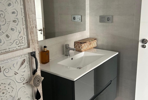 Resale - Villa - Daya Vieja - Costa Blanca