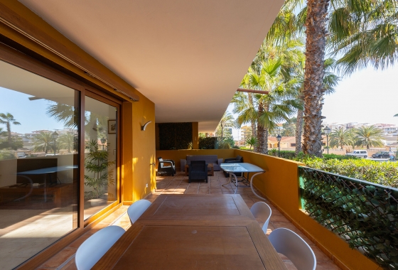 Resale - Apartment / flat - Torrevieja - Costa Blanca