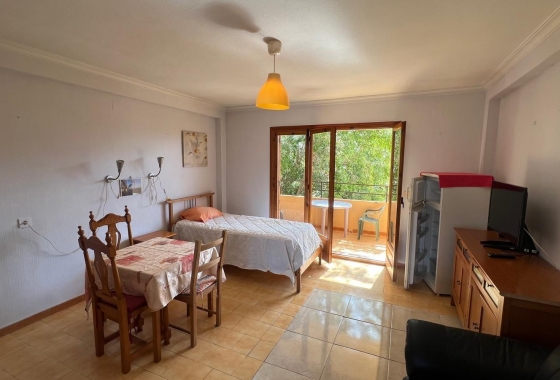 Resale - Studio - Torrevieja - Urb. Rosaleda