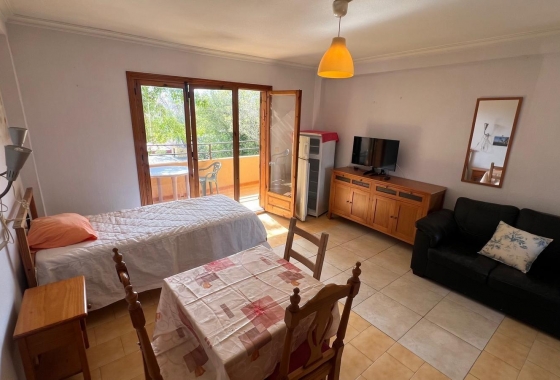 Resale - Studio - Torrevieja - Urb. Rosaleda