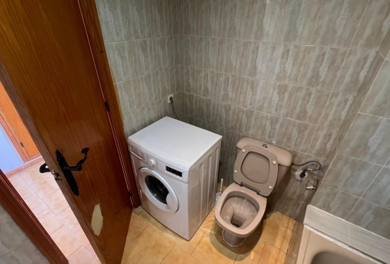 Resale - Studio - Torrevieja - Urb. Rosaleda