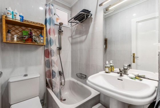 Resale - Apartment / flat - Torrevieja - Costa Blanca