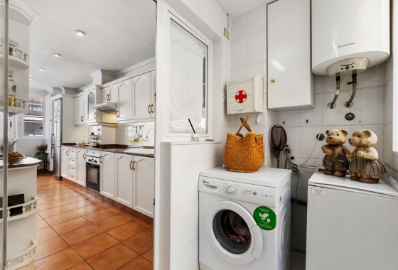 Resale - Apartment / flat - Torrevieja - Costa Blanca