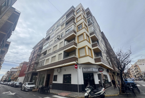 Resale - Apartment / flat - Torrevieja - Costa Blanca