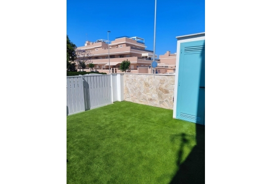 Revente - Bungalow - Pilar de la Horadada - El Mojón