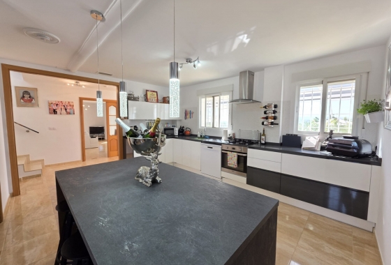 Перепродажа - Вилла - Pinoso - Inland