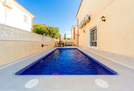 Resale - Townhouse - Orihuela Costa - Costa Blanca