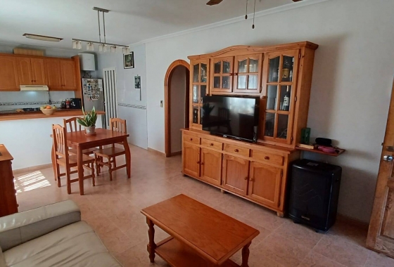 Resale - Bungalow - Orihuela Costa - Los Almendros-la Florida