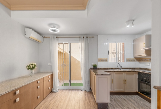 Wiederverkauf - Stadthaus - Orihuela Costa - Villamartín