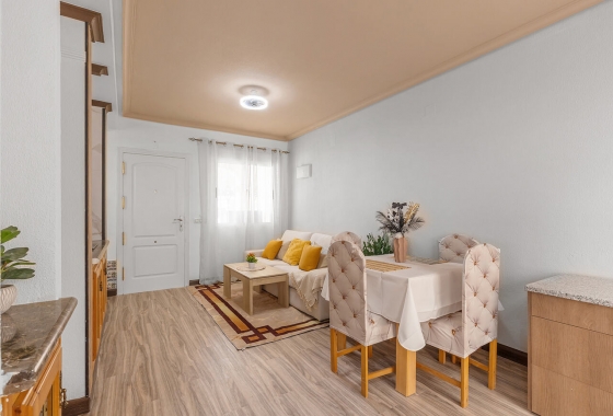 Wiederverkauf - Stadthaus - Orihuela Costa - Villamartín