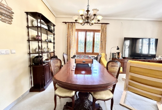 Перепродажа - Вилла - Orihuela Costa - Costa Blanca