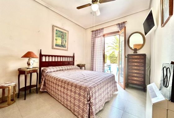 Перепродажа - Вилла - Orihuela Costa - Costa Blanca