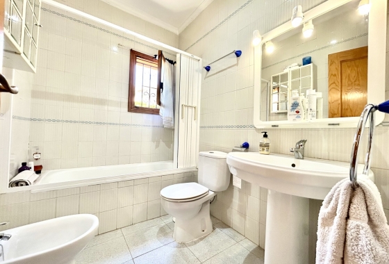 Перепродажа - Вилла - Orihuela Costa - Costa Blanca