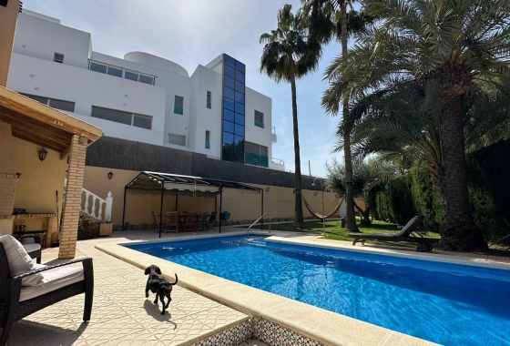 Revente - Villa - Torrevieja - Los Balcones - Los Altos del Edén