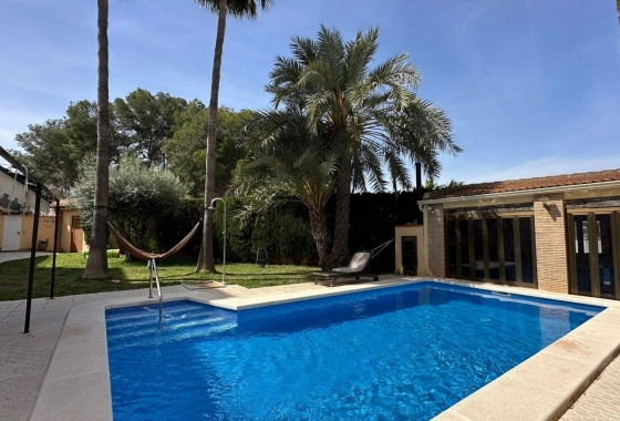 Revente - Villa - Torrevieja - Los Balcones - Los Altos del Edén