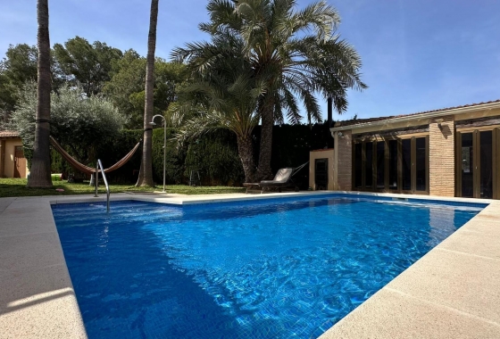 Revente - Villa - Torrevieja - Los Balcones - Los Altos del Edén