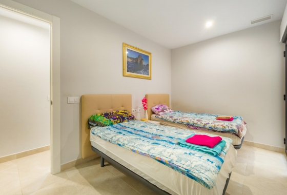 Resale - Apartment / flat - Torrevieja - Estacion De Autobuses